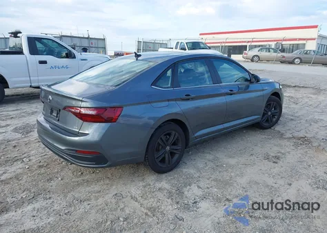 2024 Volkswagen Jetta 1.5T Se from USA, damaged, VIN 3VW7M7BU0RM066857